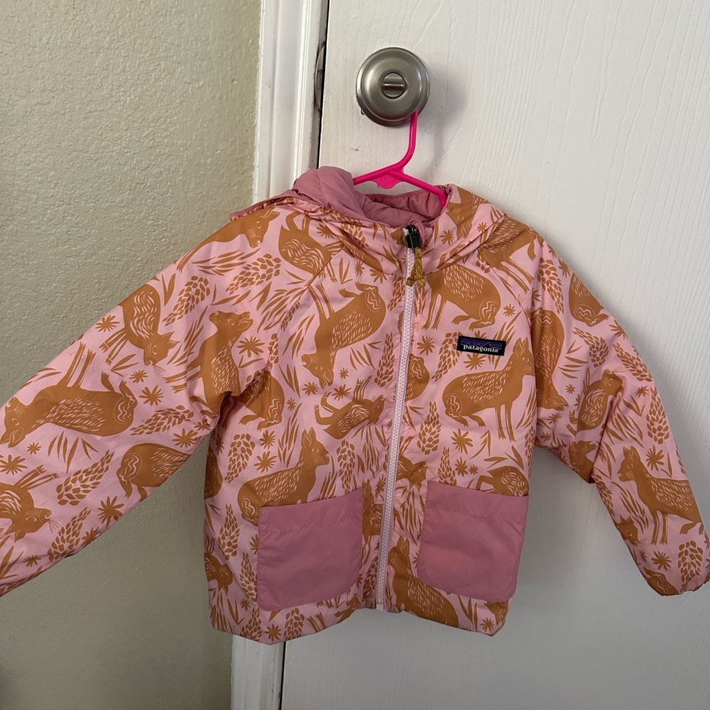 Patagonia Gold and Cream Patterned Jacket